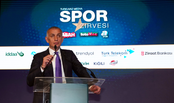 Hacıosmanoğlu, Montella ve Millîlerimiz, Turkuvaz Medya Spor Zirvesi'ne Katıldı