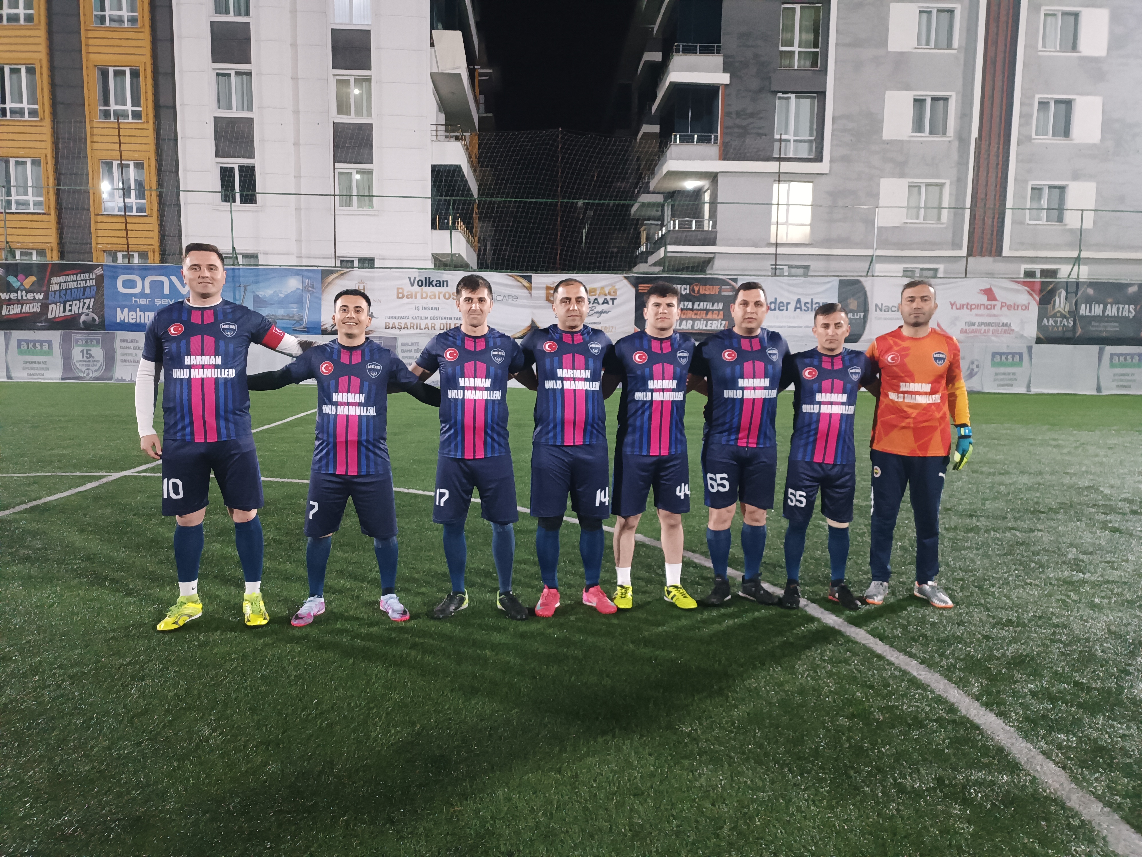 MEBS UNİTED kadro görseli
