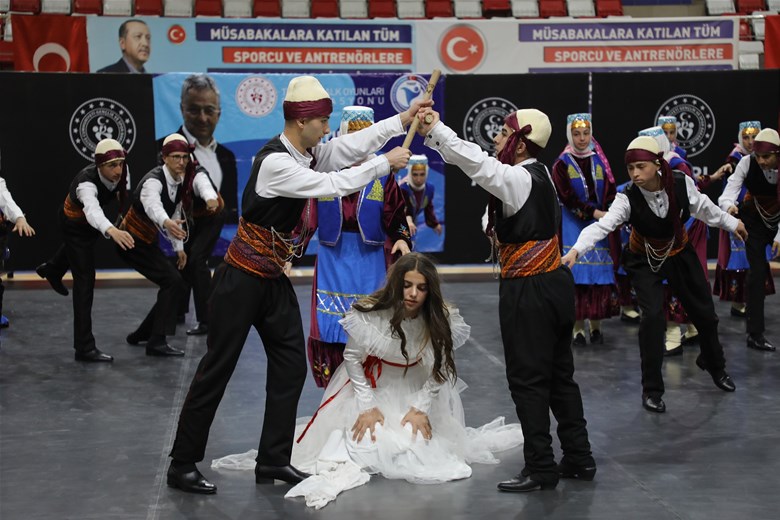 Gençlik ve Spor Bakanlığı tarafından düzenlenen Okul Sporları Halk Oyunları Grup Yarışmaları, Ağrı G